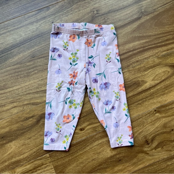 4 for $10 ๐ Carter's Green Top with Floral Pants Set - Picture 7 of 9